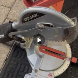 Skilsaw 10” Compound Miter Saw with New Blade
