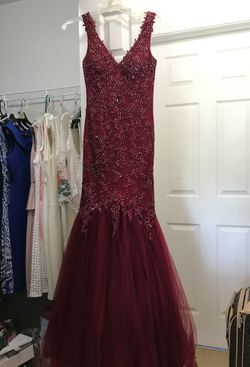 Size 4 $285