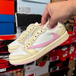 Jordan 1 Low Travis Scott Shy Pink PS