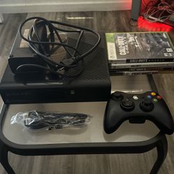 Xbox 360 With Games And Wireless Controller 