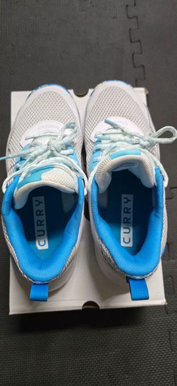 Curry 3Z 24 size 7