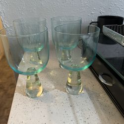 Like New Set of 4 Anthropologie Aqua Sky Ramona Wine Glasses