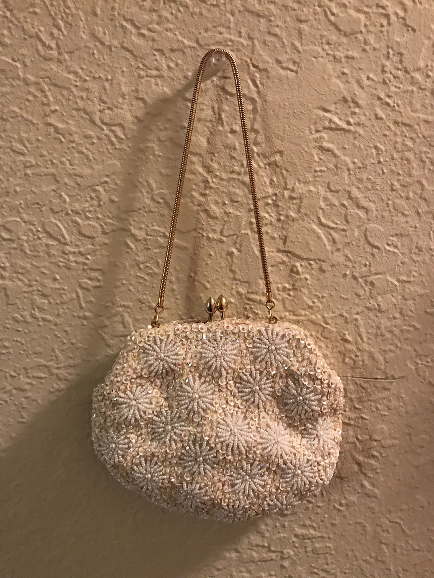 Vintage La Regale beaded purse