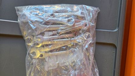 Open End/Box End Wrenches Many Sizes