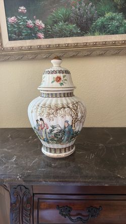 Porcelain Ginger Jar with Lid