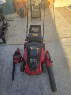 Landscaping cordless tools
