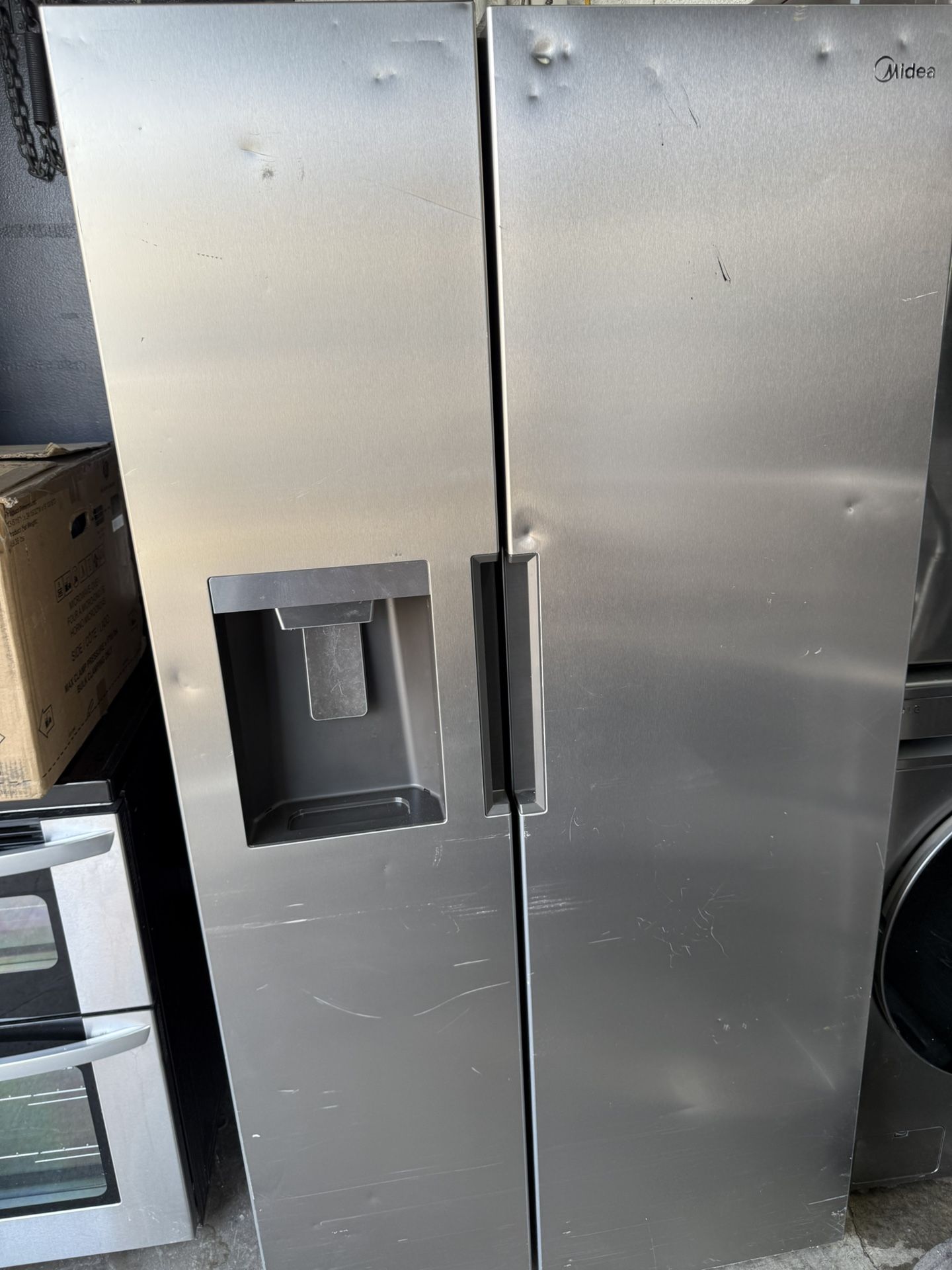 refrigerator mew z36 width