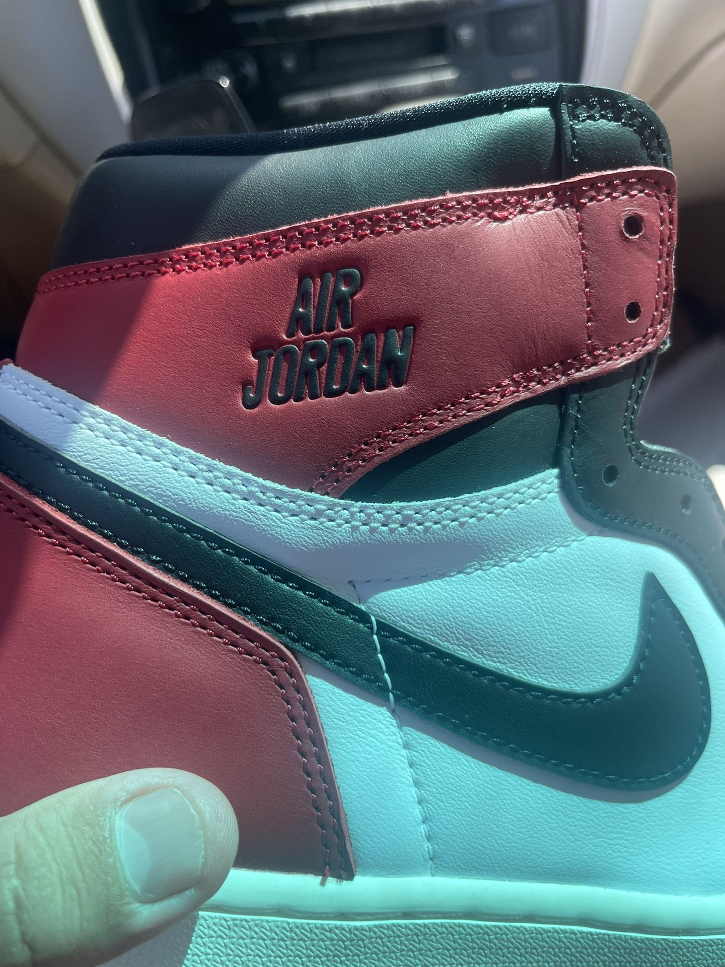 Air Jordan 1 Black Toe High OG