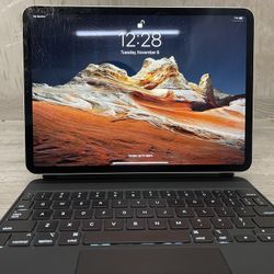 I Pad Pro 11 Inch And Magic Keyboard