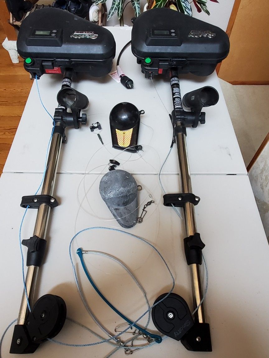 Scotty 2106 Upgraded Downriggers for Sale in Bothell, WA OfferUp
