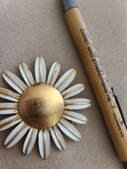 Vintage Avon Perfume Goldtone Pendent 1970's No Longer Perfume Inside Now Marked Down
