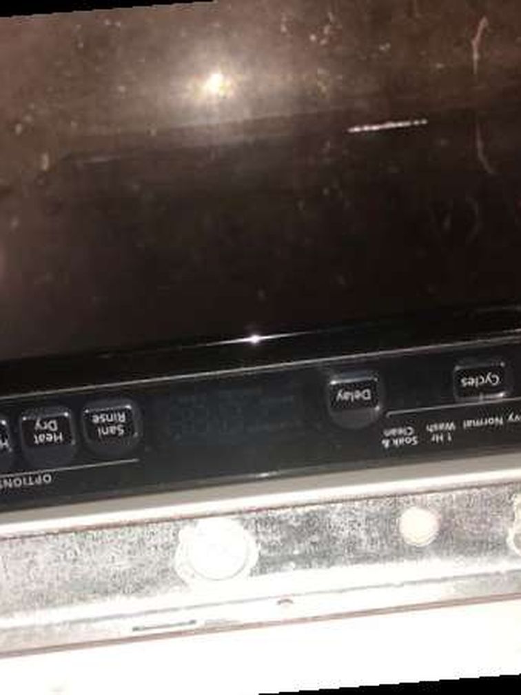 Brand New Whirlpool Dishwasher (Model:WDT710PAHB) OC
