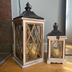 Set Of Two Lanterns 
