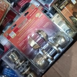 Door Handles With Locks 