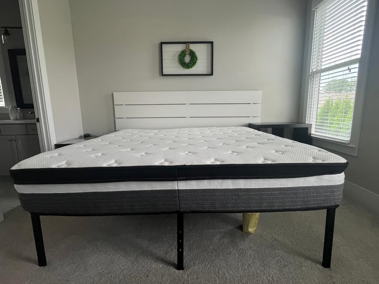 King Mattress With metal Base