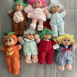 7 Vintage Trolls
