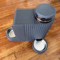 gravity feeder for animals