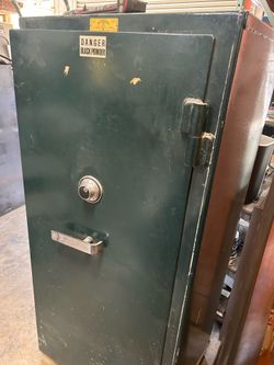 Heavy Duty Gun Safe