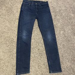 Levis Jeans 502  $5 Size 31x32 