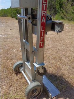 Electric  Dolly