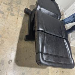 Working Medical /Beauty/Tattoo Chair