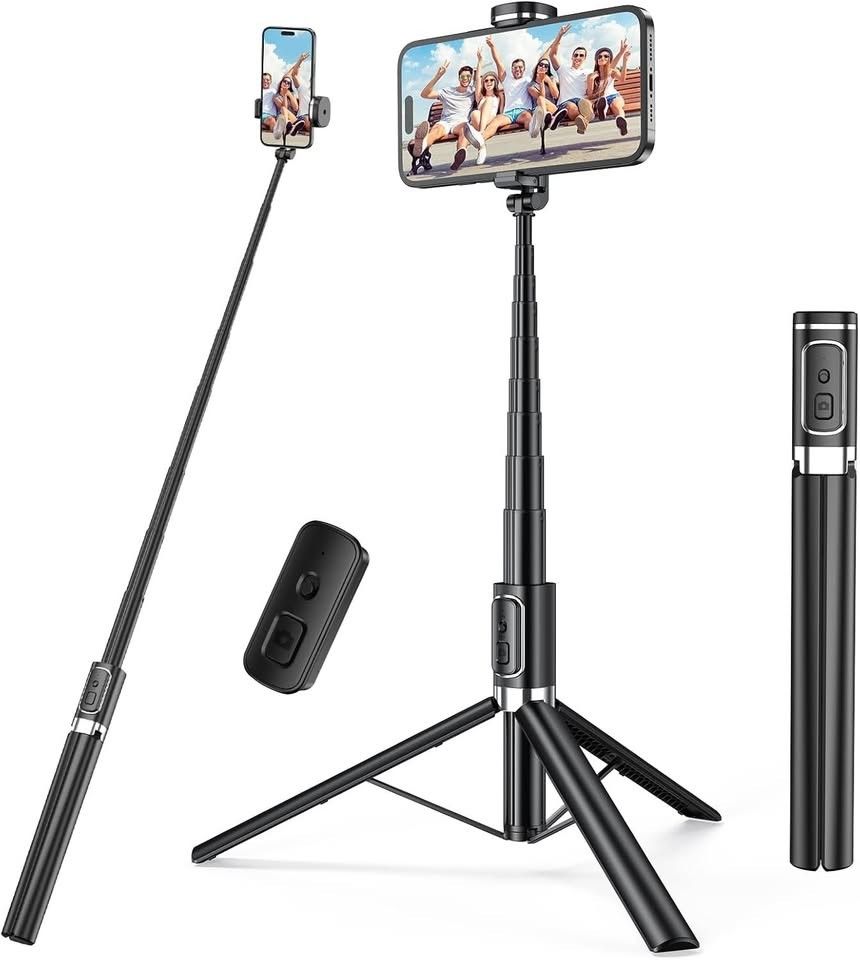 Universal Selfie Stick with Wireless Remote- 67 inch. Original Box. Used 1 time! (READ LISTING)