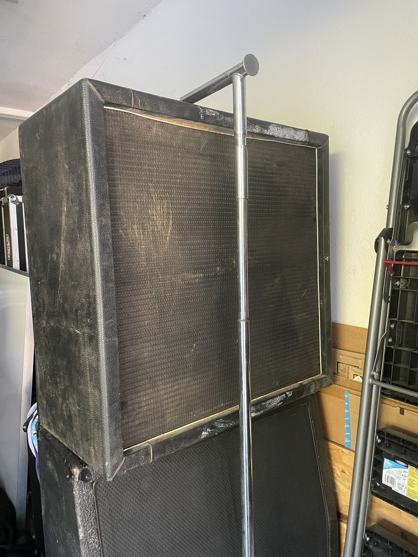 4x12 Speaker Cabinet