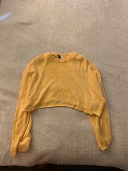 Yellow H&M Crop Sweater Size Large