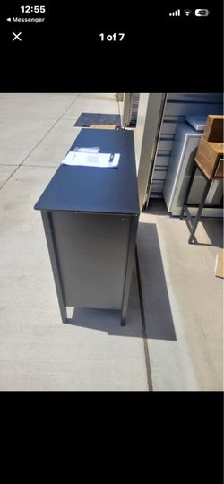 Black 6-Drawer Fluted Dresser