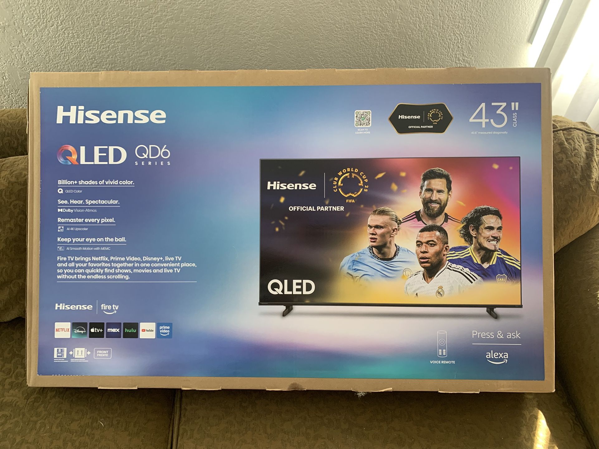 New  43” Hisense  Smart tv 