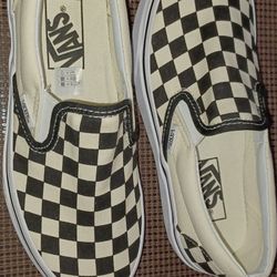 Vans Size 6.0 Women's  4.5 Men's 