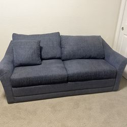 Couch With Full Size Pull Out Bed