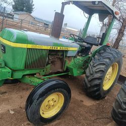 2240 John Deere 
