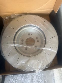 Front brake rotors drilled and slotted mercedes GLE350450 AMG 2022 to 2026