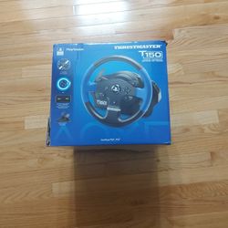 THRUSTMASTER T150 steering Wheel/ Pedal Set