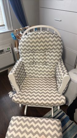 Rocking chair