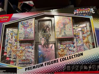 Prismatic figure collection box