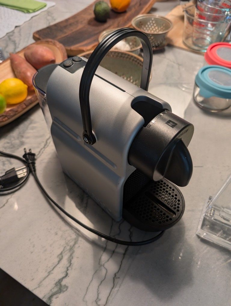 Nespresso Inissia Espresso Maker