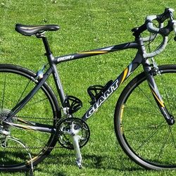 Giant ocr best sale 2 bike price