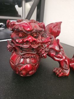 FOO DOGS