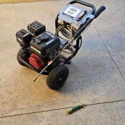 3000 Psi Simpson Pressure Washer