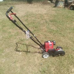 Troy Bilt Jump Start 4 Cycle Gas Edger, Needs Pull Cord Repair, ASIS. $30.00.