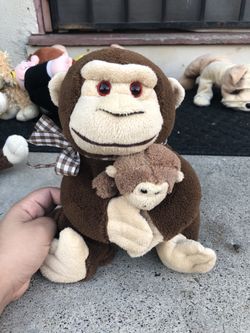 Plush hugging monkeys