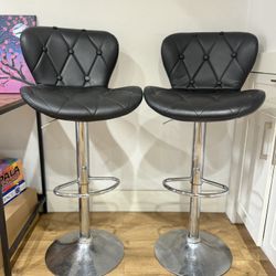 Black Bar Stool With Back Rest 