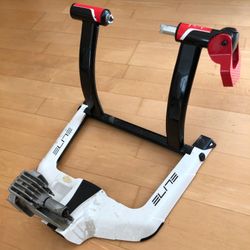 Qubo Fluid Trainer Resistance Exercise (great condition)