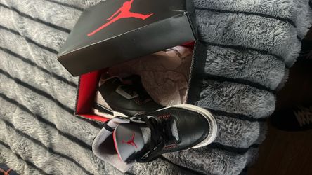JORDAN 3 RETRO