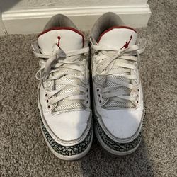 Jordan 3 Fire Red Size 9