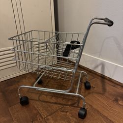 Pottery Barn Kids Metal Shopping Cart WITHOUT FRONT SIGN.