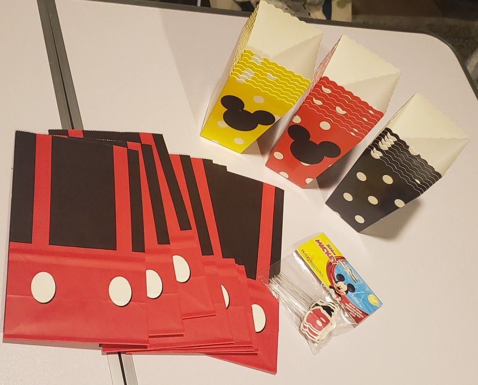 Mickey Mouse Party Supplies