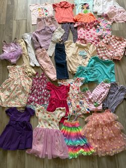 Huge lot girls size 3T clothing